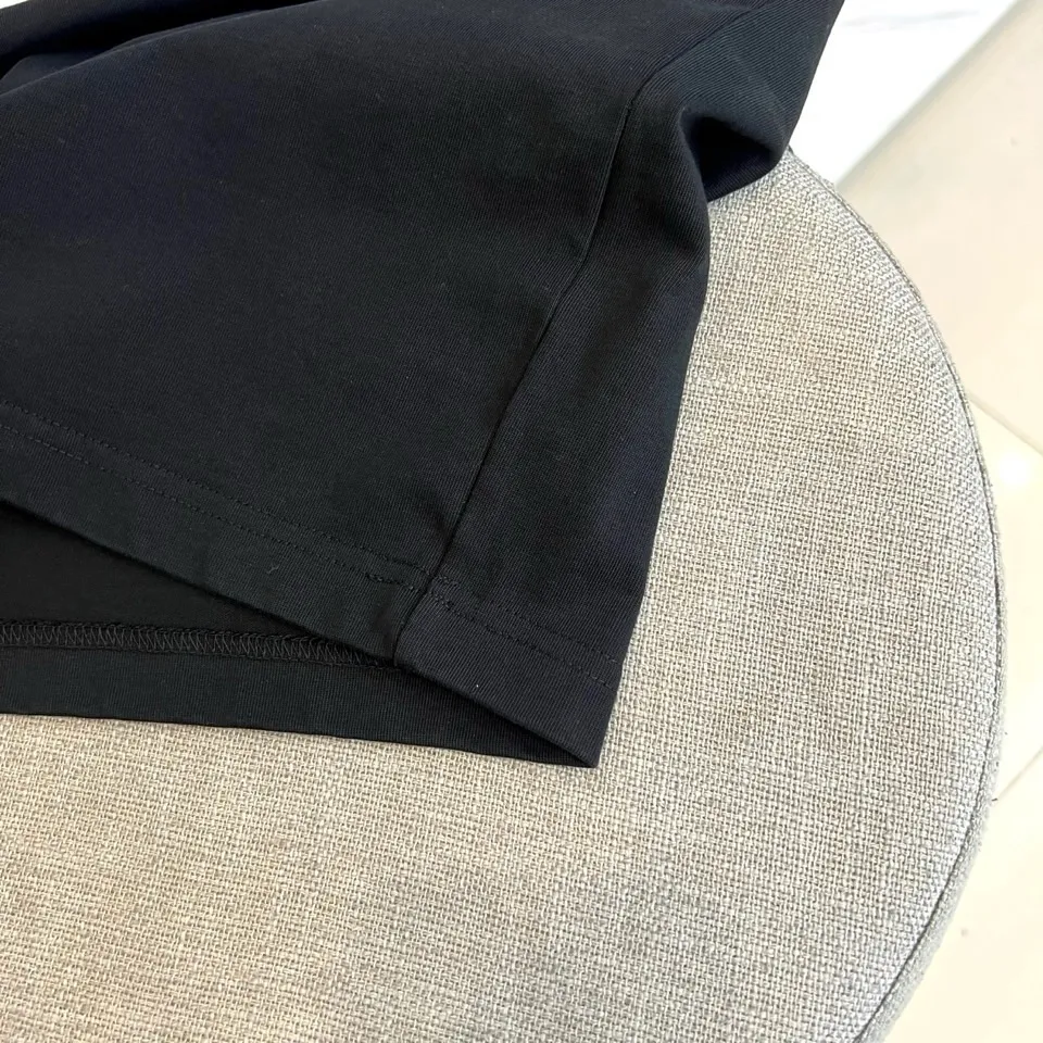 P85， 2026 Classic T ， ， ， ， ， 。 ， ， ， ， 。 ， ，Breathable ， 、 。 ， ， ， 。 T ， —— ， 。2026 ， ， 。S- XXL（ 173，140 M ）